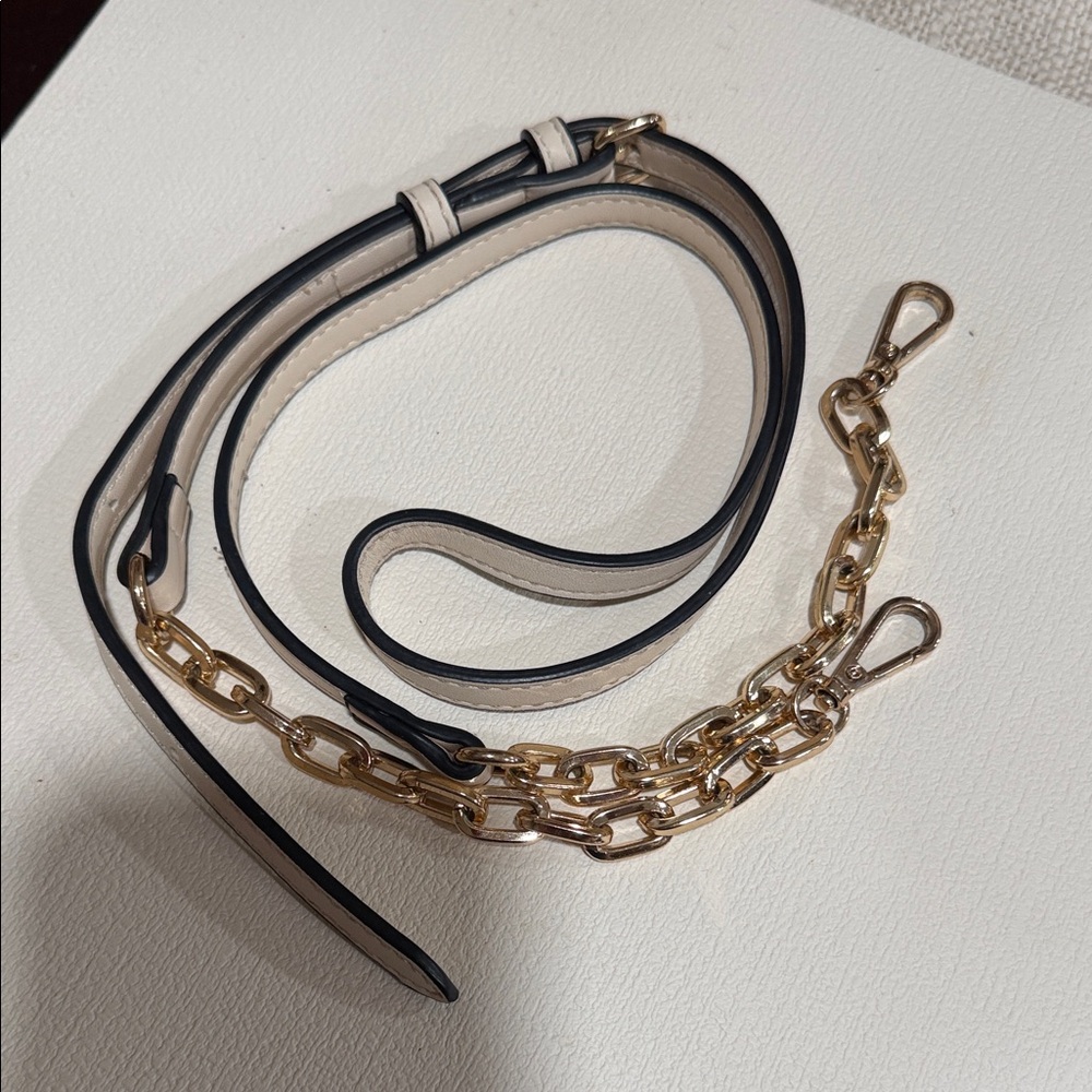 Source Unknown Cream and Black Leather Strap with Gold Chain